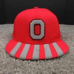 Ohio State Buckeyes Hat Cap Mens Snap Back Red Gray Nike True Drifit Twill OSU